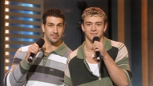 NSYNC 1998 Live Performance: “I Want You Back”